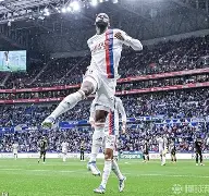 关于里昂球员积极备战下一场比赛,迎接激烈对决的信息 关于里昂球员积极备战下一场比赛,迎接激烈对决的信息